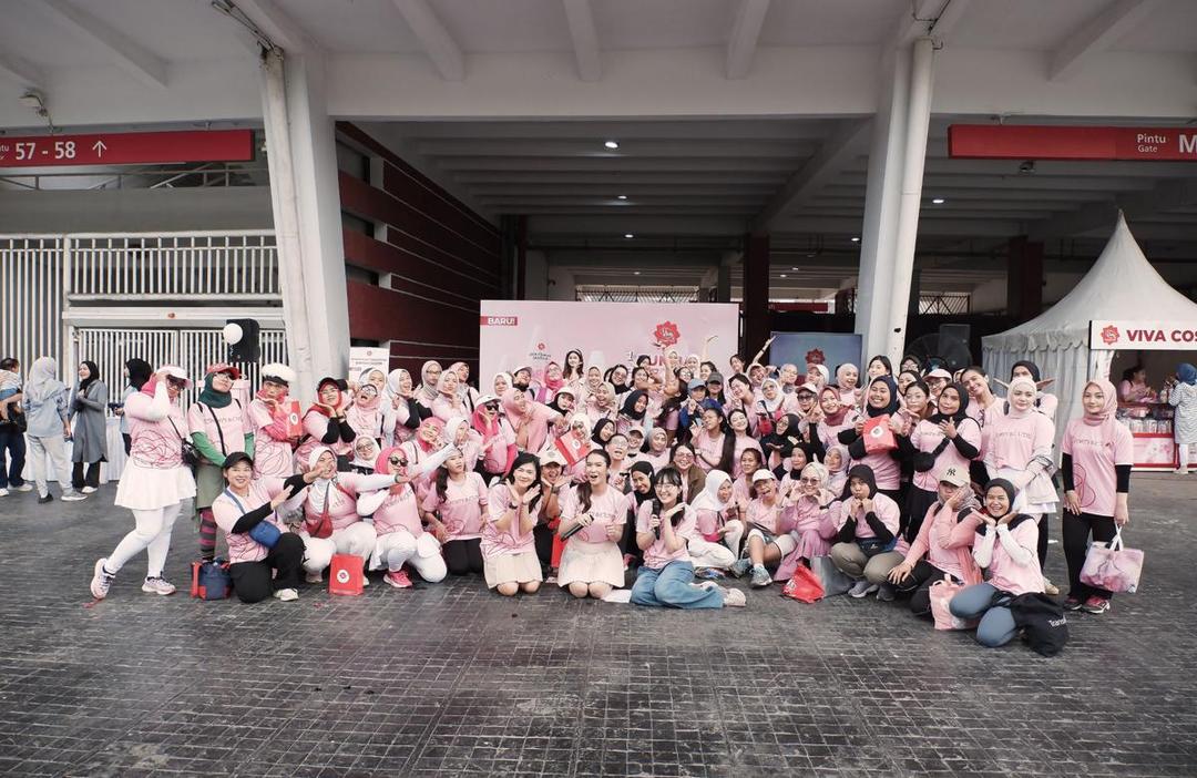 Cara Centil Kekinian ala Viva Cosmetics, Pakai Milk Cleanser dan Ikut Zumba!